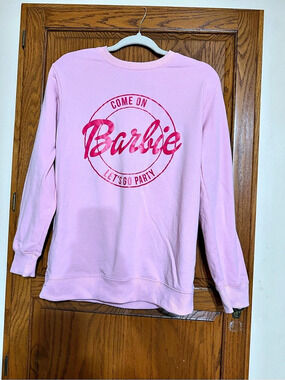 Barbie Graphic Sweatshirt in Pink Size Small